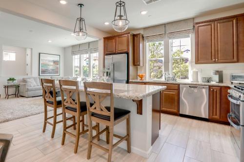 New Build w/ Patio! Roseville Extended Stay in Highland Reserve