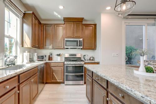 New Build w/ Patio! Roseville Extended Stay in Highland Reserve