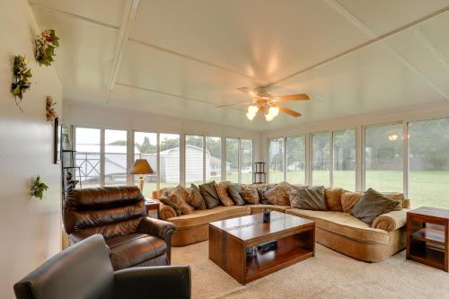 Near Parks, History & Wineries! Lexington Home in Lexington (MO)
