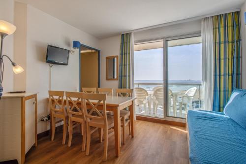 Résidence Les Océanes - maeva Home - Appartement 2 pièces 6 personnes Confort - vue mer MAE-6393 (Residence Les Oceanes - maeva Home - Appartement 2 pieces 6 personnes Confort - vue mer MAE-6393) in Pornichet