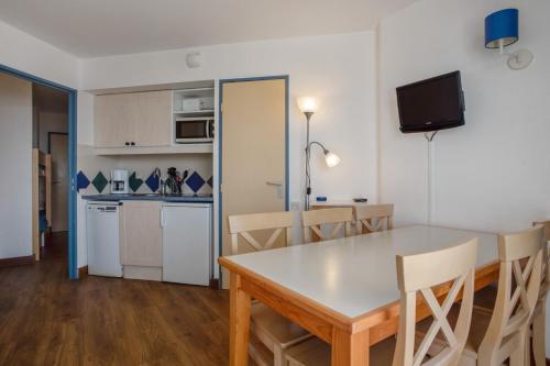 Résidence Les Océanes - maeva Home - Appartement 2 pièces 6 personnes Confort - vue mer MAE-6393 (Residence Les Oceanes - maeva Home - Appartement 2 pieces 6 personnes Confort - vue mer MAE-6393) in Pornichet