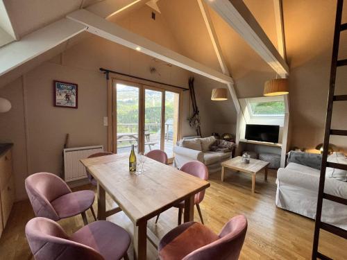 Résidence Les 3 Fontaines - Chalet au milieu de la foret + vue incoryable MAE-6583 (Residence Les 3 Fontaines - Chalet au milieu de la foret + vue incoryable MAE-6583) in Correncon-En-Vercors