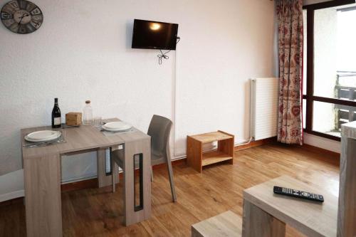 Residence Le 1650 - Studio pour 2 personnes cœur de station des Orres 1650 MAE-5831