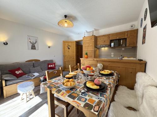 Résidence Le Hameau Des Rennes - Vacances à Vars alliant confort et détente ! MAE-7083