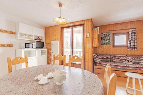 Résidence Saint Sebastien - Appartement ambiance sur les toits avec vue dégagée sur les montagnes MAE-0833