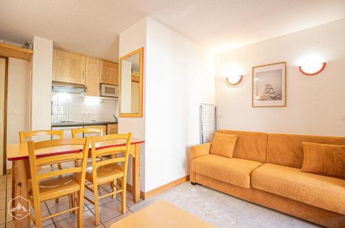 Résidence Les Flocons D'argent - Appartement douillet et confortable au pied des pistes MAE-1093