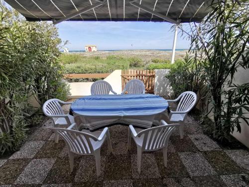 Résidence Les Captivantes - Villa trois pièces mezzanine face à la mer avec garage à Port Leucate. Réf: 1CAPT_H3 MAE-5964
