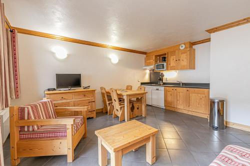 Résidence Le Criterium - Appartement 3 pièces - 6 personnes MAE-2033