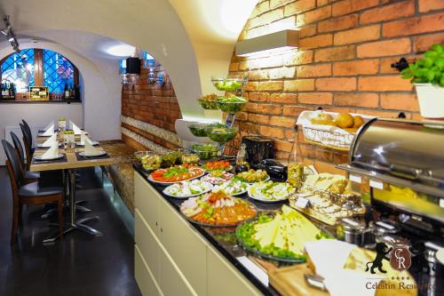 Alimentos e Bebidas, Celestin Residence in Principal Cidade