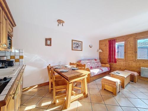 Résidence Hameau Des Airelles - Appartement spacieux. Balcon. Piscine. Proche des pistes MAE-4663
