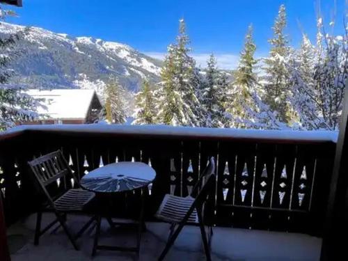 Résidence Fermes De Meribel Bat A - Appartement 3 pièces 4 personnes à Méribel Village aux pieds des pistes et accès à la piscine chauffée MAE-3043