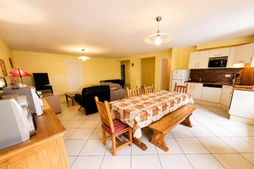 Résidence Lanslebourg Village - Appartement 3 pièces - 6 personnes MAE-7953