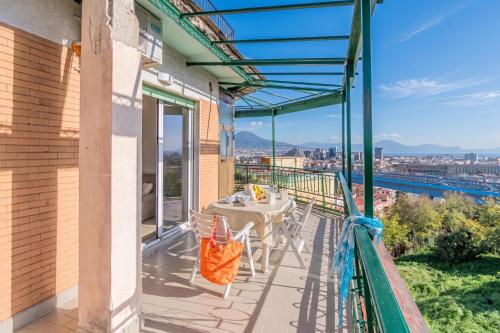 Bright Apartment Private Parking Naples - Happy Rentals