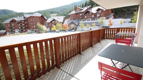 Résidence Parc Aux Etoiles - GEC26 - APPARTEMENT 2 CHAMBRES AVEC GRAND BALCON SUD MAE-8984