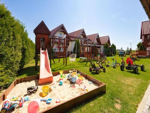 Comfortable holiday homes with terraces - image 4