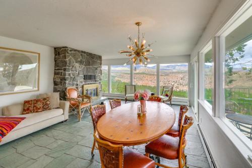 Mid-Century Home on Canyon-Edge with Stellar Views in Los Alamos (Új-Mexikó)