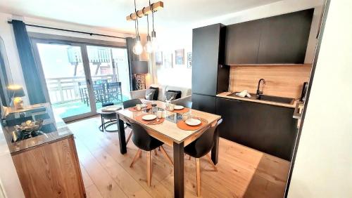 Résidence Le Vieux ChÊne - Appartement moderne au cœur du village MAE-4483