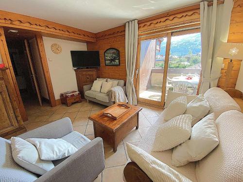 Résidence Fermes De Meribel Bat B - Charmant appartement pour 6 personnes à Méribel village proche des pistes MAE-9613