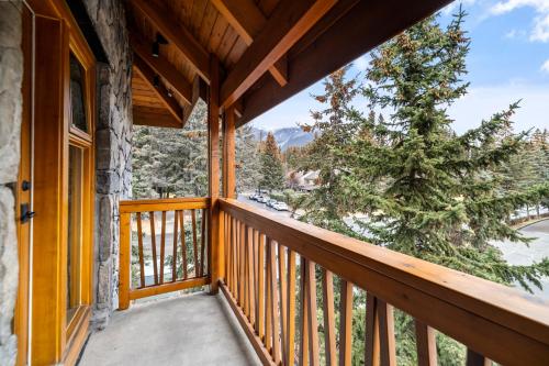 2 bedrooms, 4 beds