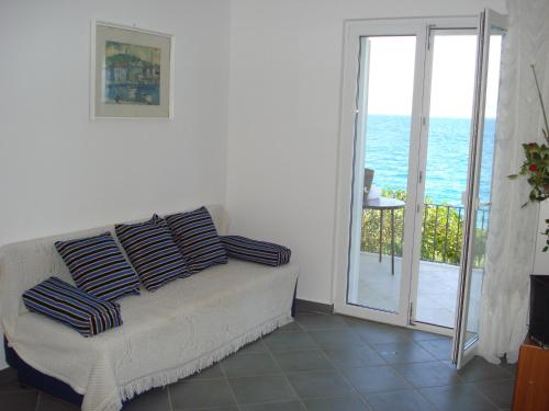 Sea Star Apartment in Sutivan