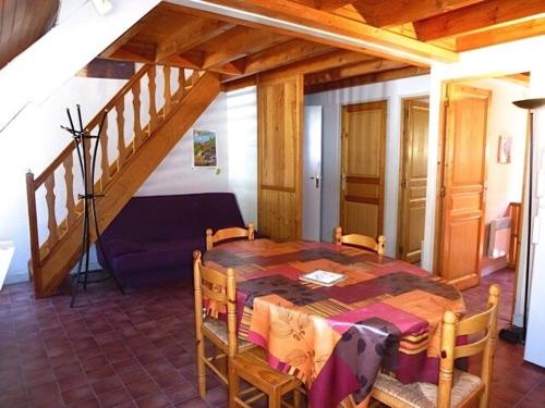 Résidence Casino - Appartement mansardé, 6 couchages avec mezzanine proche du centre de Barèges MAE-8464