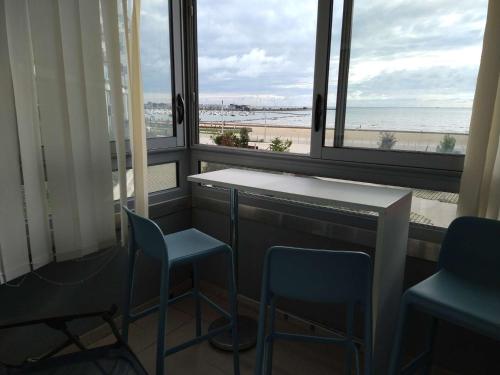Résidence Les Marines - PORNICHET - Appartement face mer pour 4 personnes MAE-0511