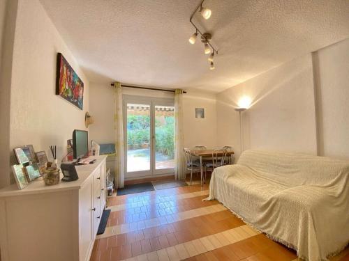 Résidence Camargue Village - T2 rez de jardin au Boucanet MAE-5441