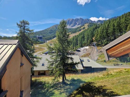 Résidence Hameau - Appartement ski aux pieds avec magnifique vue MAE-0101