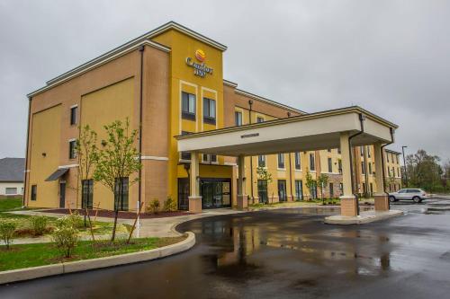 Comfort Inn PA Turnpike - I-81 - Hotel - Carlisle