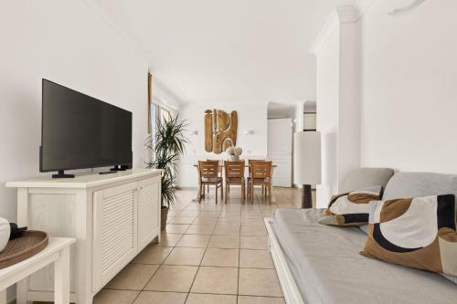 Résidence Bleu Marine - maeva Home - Appartement 6 personnes 2 chambres vue mer accès direct plage MAE-7653