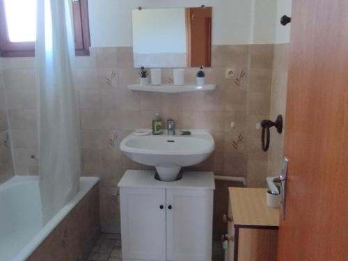 Appartement cosy parking privé - 4 pers. - FR-1-263-654 - image 2
