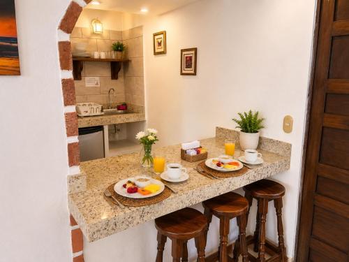 Vallartasol Hotel in Puertovaljarta