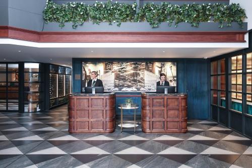 フロント・ロビー, パワーハウス ホテル タムワース バイ リッジズ (Powerhouse Hotel Tamworth by Rydges) near タムワース・リージョナル空港