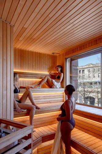 Sauna, Wake Up Sydney in Sydney