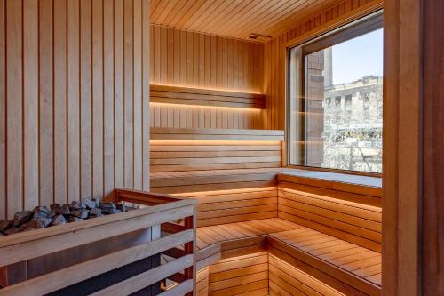 Sauna, Wake Up Sydney in Sydney