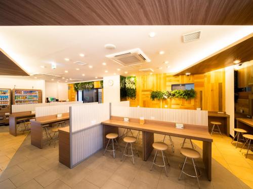 Super Hotel Totsukaeki Higashiguchi in Totsuka