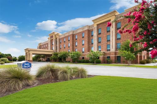 Hampton Inn and Suites Swansboro Near Camp Lejeune