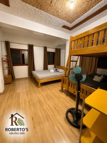 3 double beds