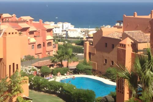 Luxurious Apartment Near the Beach