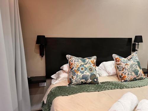 2 twin beds