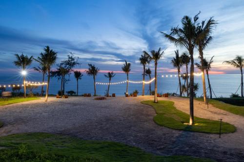 Rucha Beachfront Retreat in Thuan An Beach