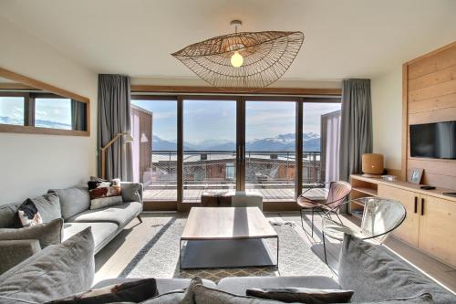 ARC 1600, Résidence Premium LE RIDGE, Appartement 10 personnes Vue Montagne - Ski aux pieds - Sauna, Hammam, Piscine intérieure chauffée, Salle de sport & fitness
