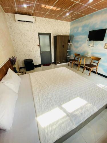 1 queen bed