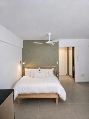 Modern Martiánez Studio for Extended Stays