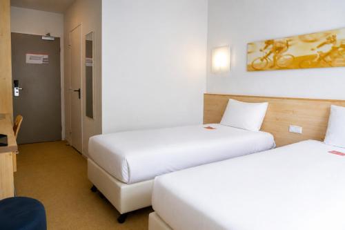 Zimmer mit 2 einzelbetten