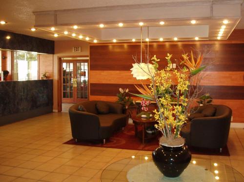 Lobby, Red Carpet Inn Airport Fort Lauderdale near Marina 84 Sports Bar & Grill
