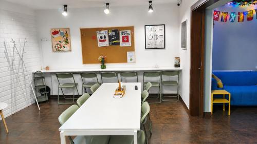 Dzien Dobry Hostel in กดานสค์