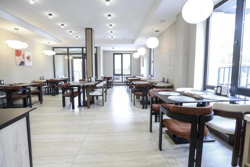 Étterem, MILANIUM hotel in Auezov Negyed
