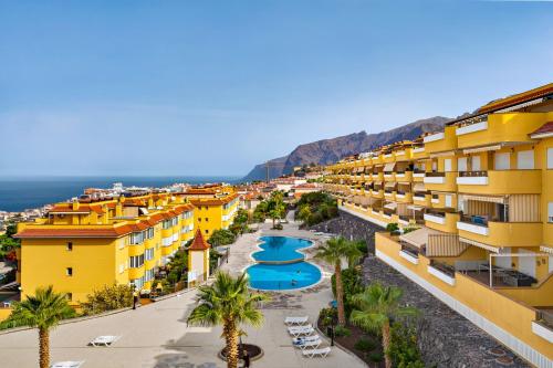 Laura's Los Gigantes View Penthouse