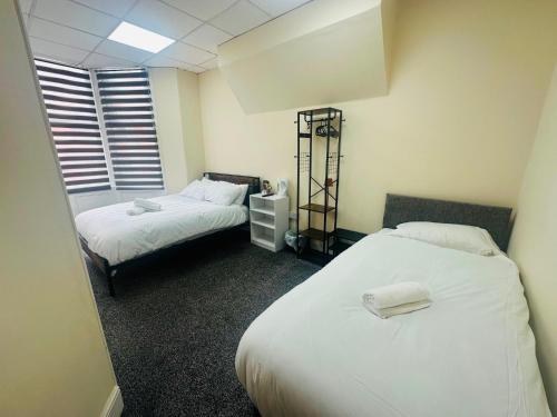 Triple room, shower
